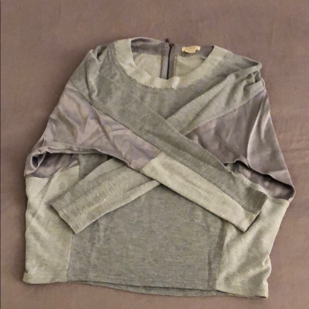 A. Moss Sweatshirt with polyester/agodon/silk
